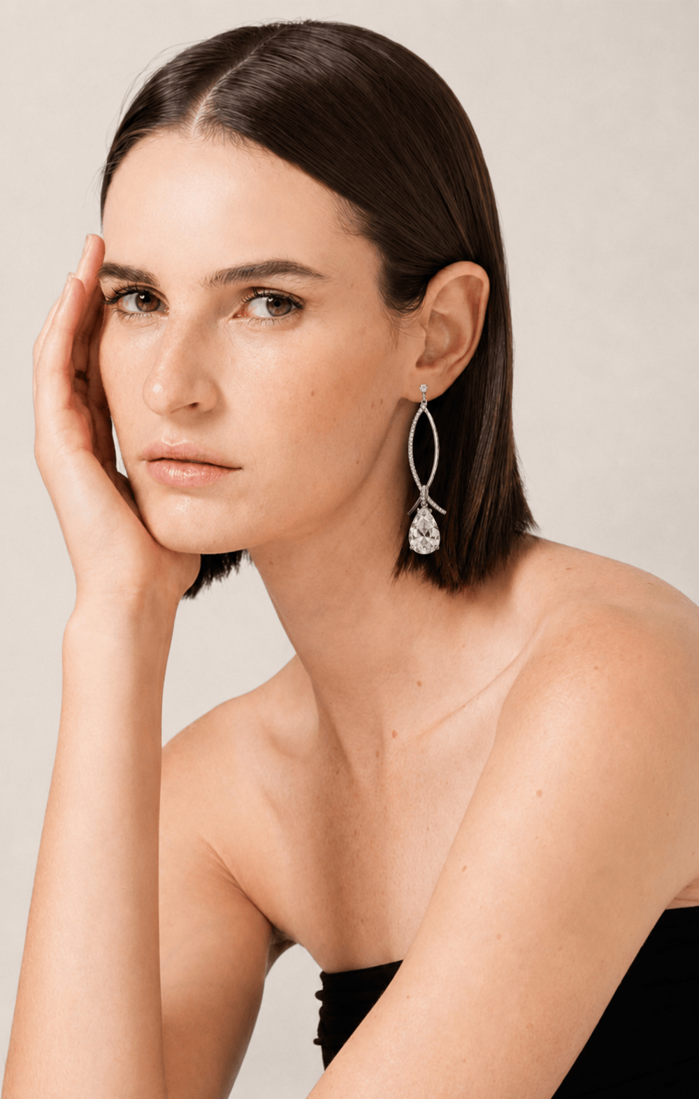 ACCESSORIES Earrings OS / DIAMANTE ALLEGRA DROP EARRINGS IN DIAMANTE