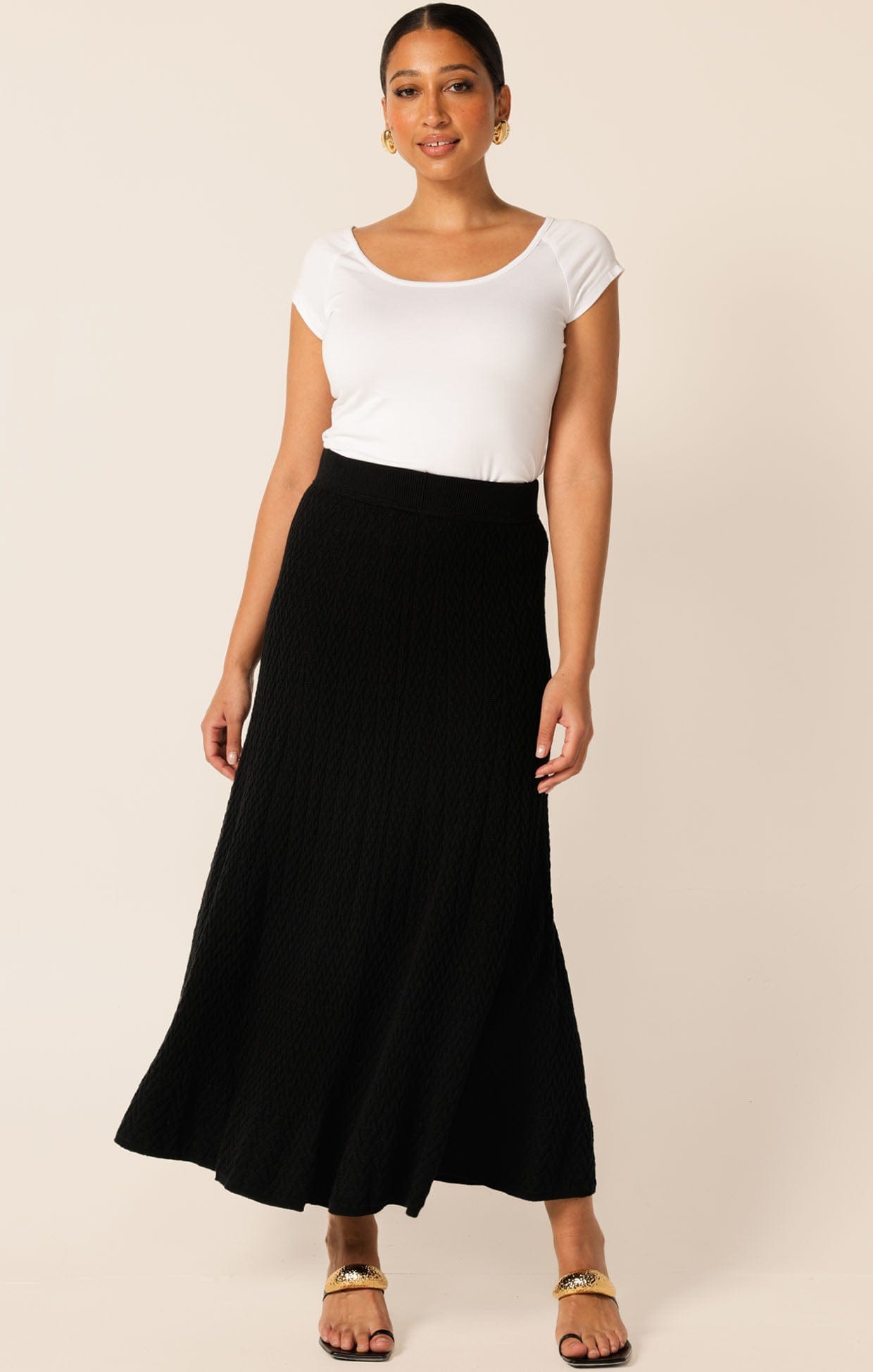 Tops Multi Occasion CAP SLEEVE TOP IN WHITE