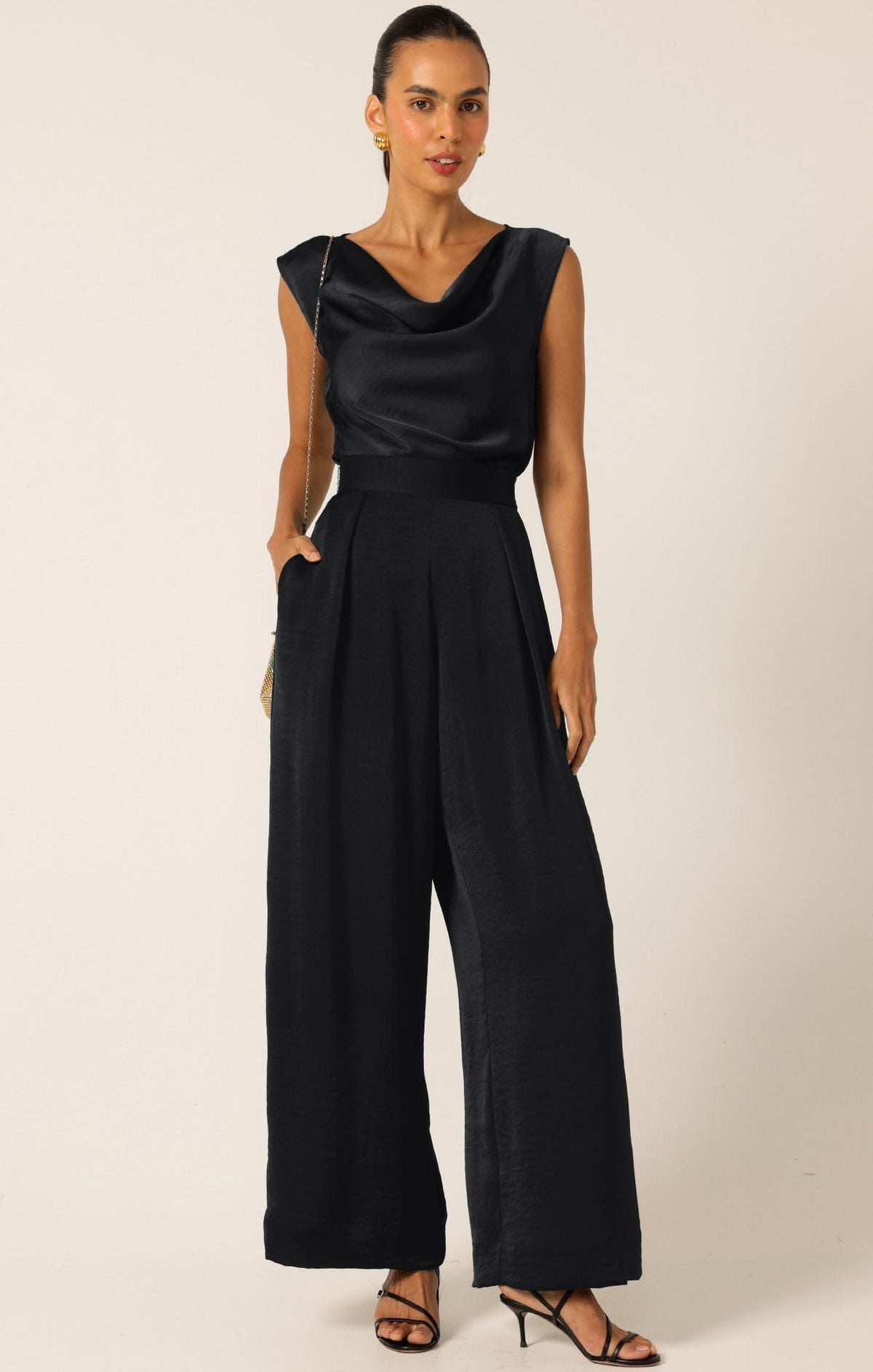 Pants LUXE PLEATED TROUSER IN BLACK