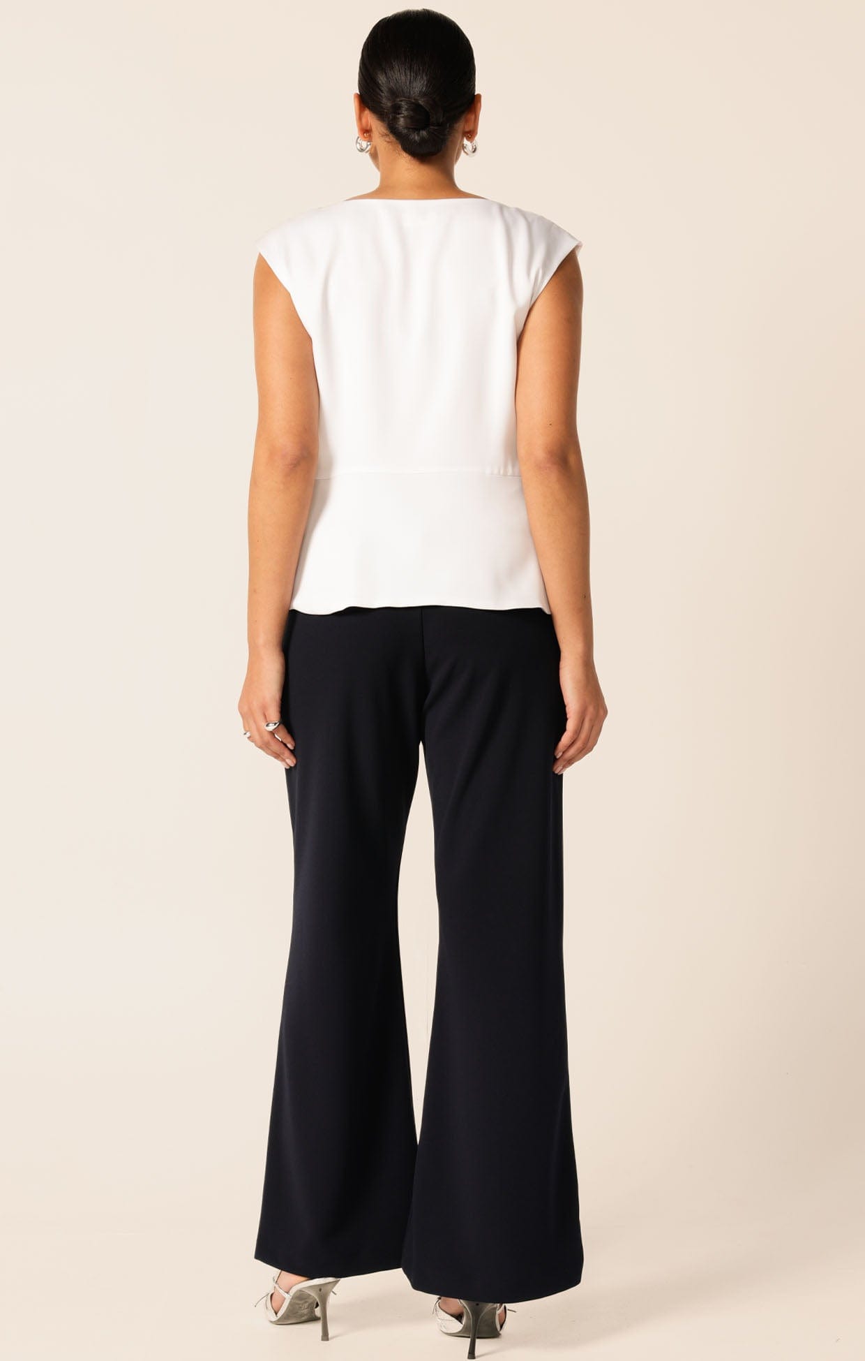 Pants Multi Occasion CLASSIC TROUSER IN NAVY