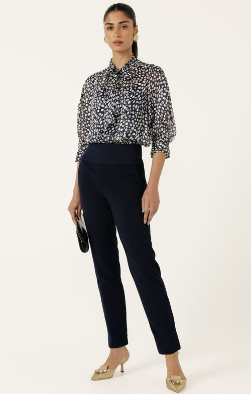 Pants Multi Occasion TAPERED LEG PANT IN NAVY
