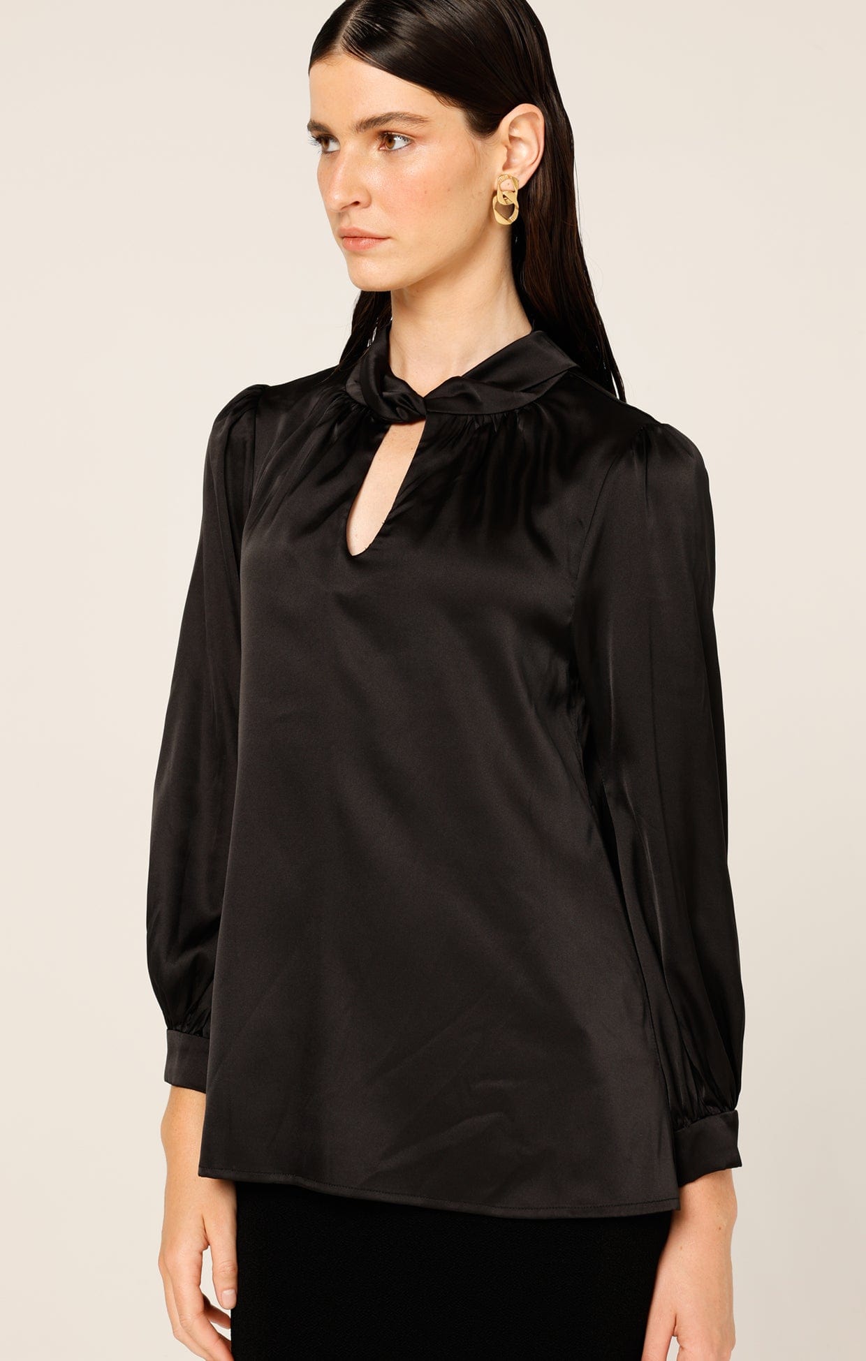 Tops Multi Occasion HATCHIE BLOUSE IN BLACK