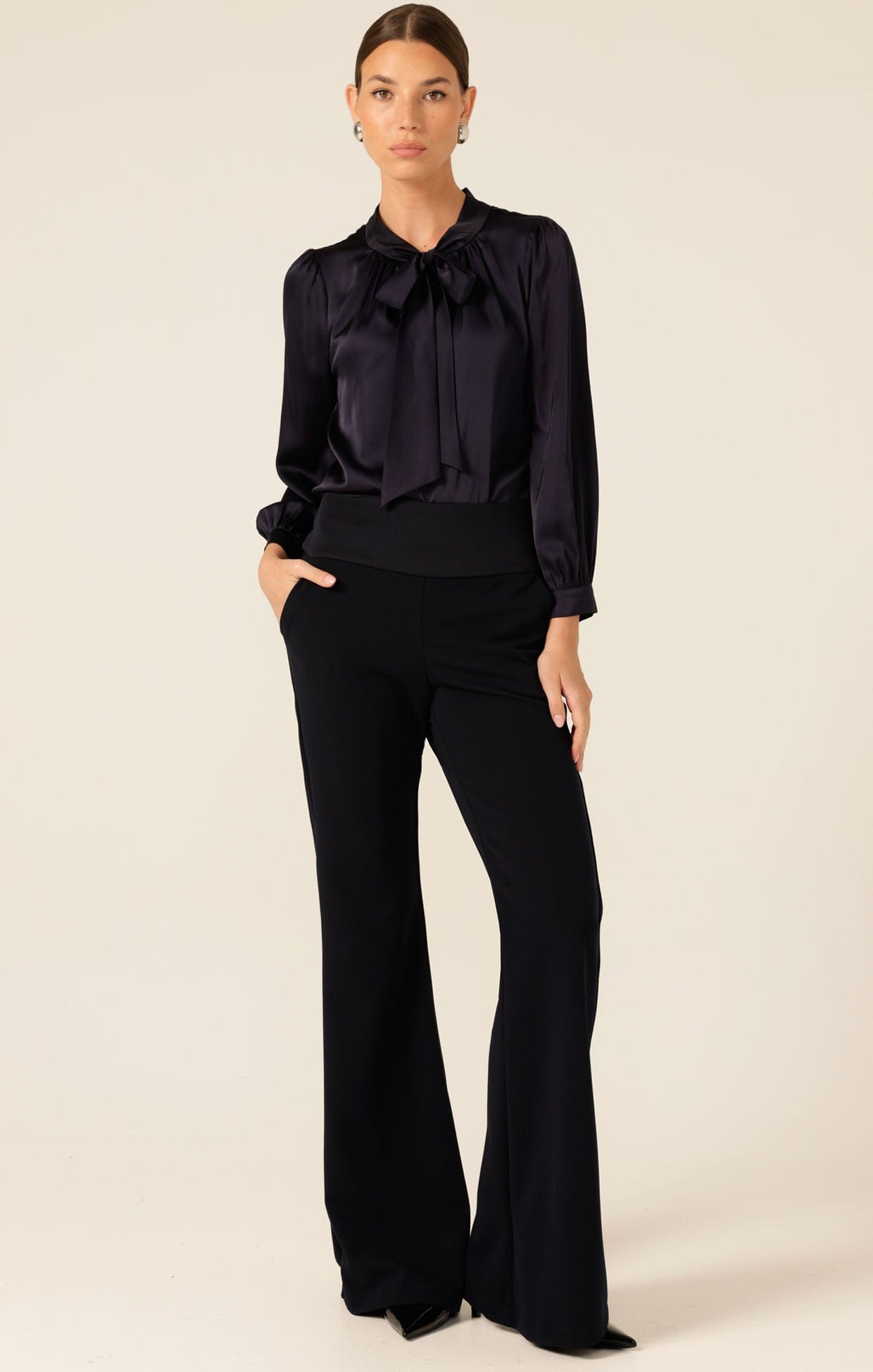 Tops Multi Occasion HATCHIE BLOUSE IN NAVY