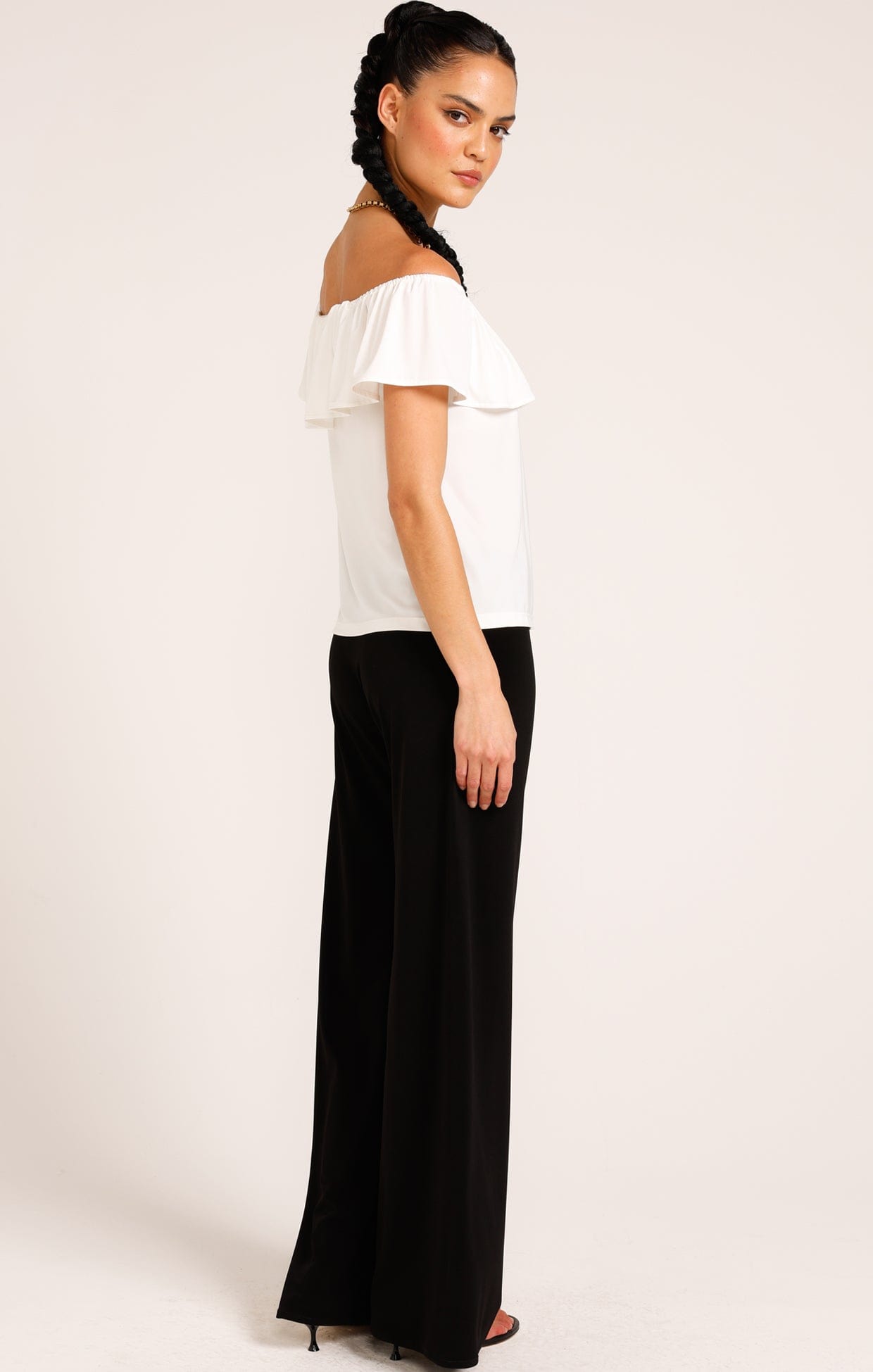 Tops Multi Occasion OFF SHOULDER FRILL TOP IN IVORY