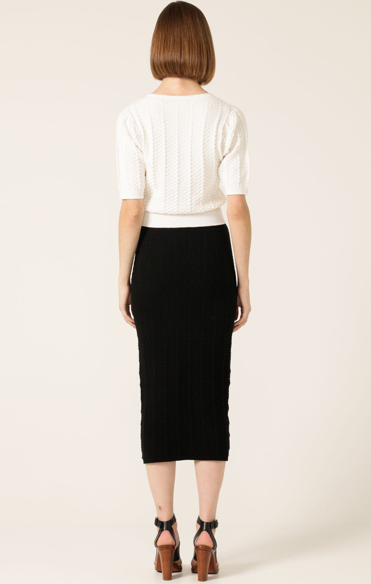 Knitwear SHORT SLEEVE CHEVRON KNIT TOP IN IVORY