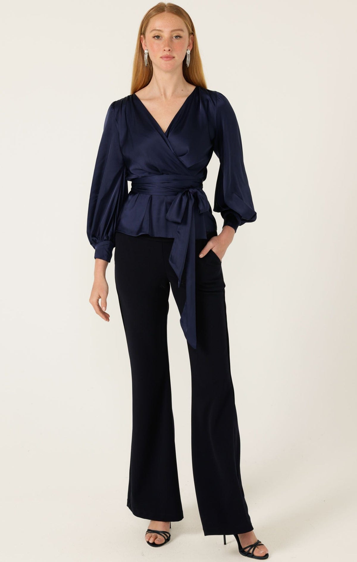 Pants Multi Occasion CLASSIC TROUSER IN NAVY