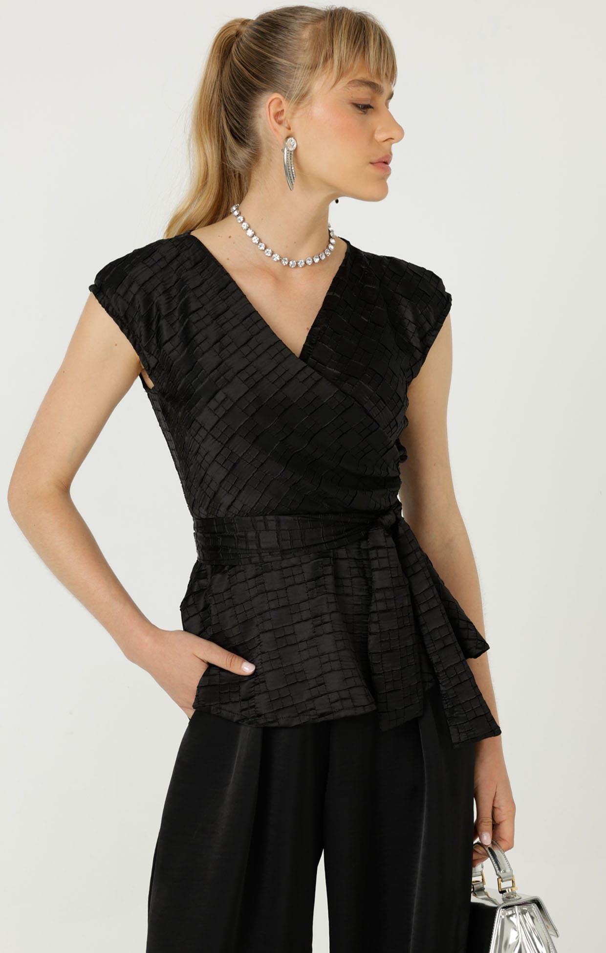 Tops Multi Occasion SYLVIA TOP IN BLACK
