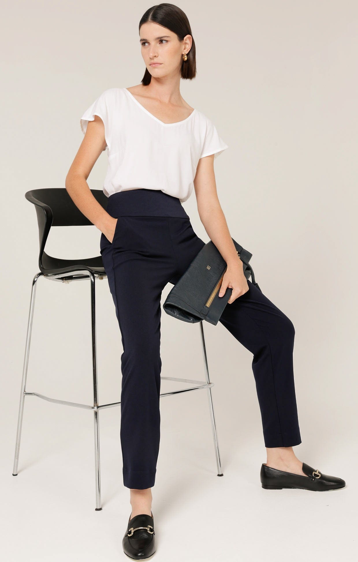 Pants Multi Occasion TAPERED LEG PANT IN NAVY