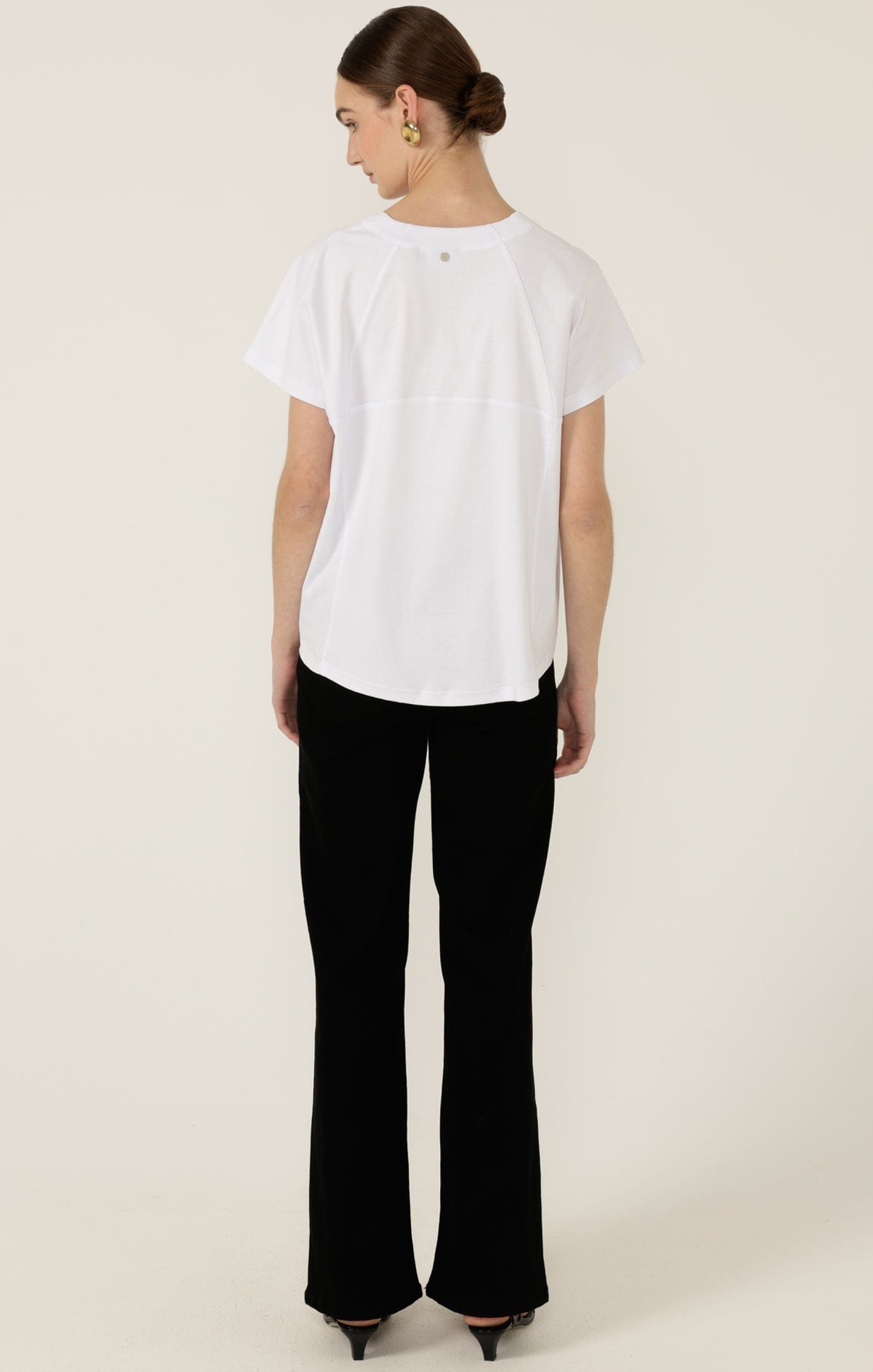 Tops UNDER CONTROL TOP IN WHITE