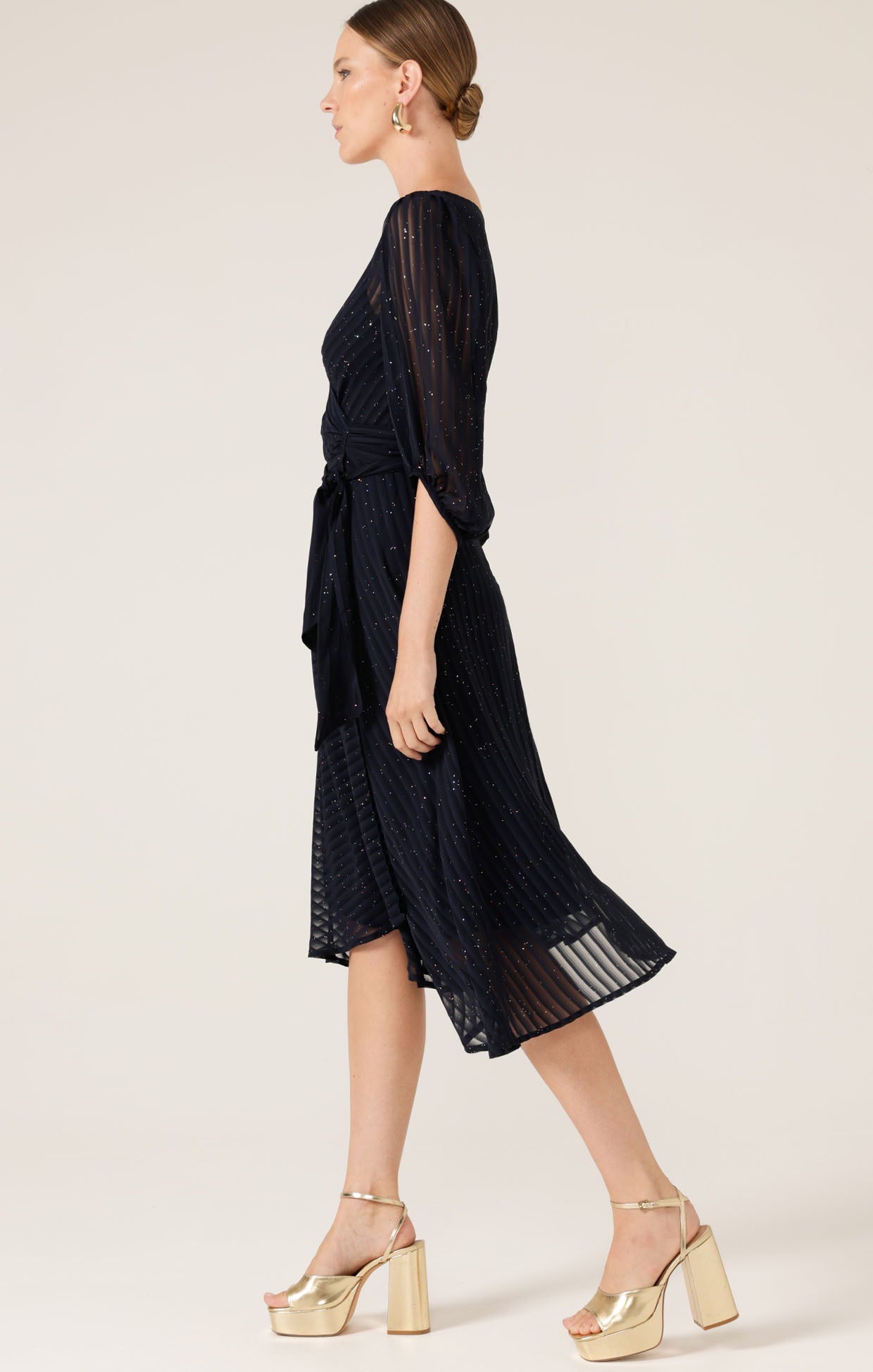 VIVIENNE WRAP DRESS