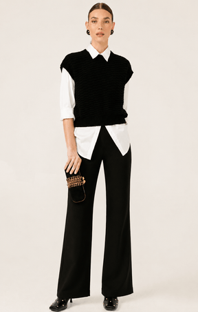BUBBLE KNIT TOP IN BLACK