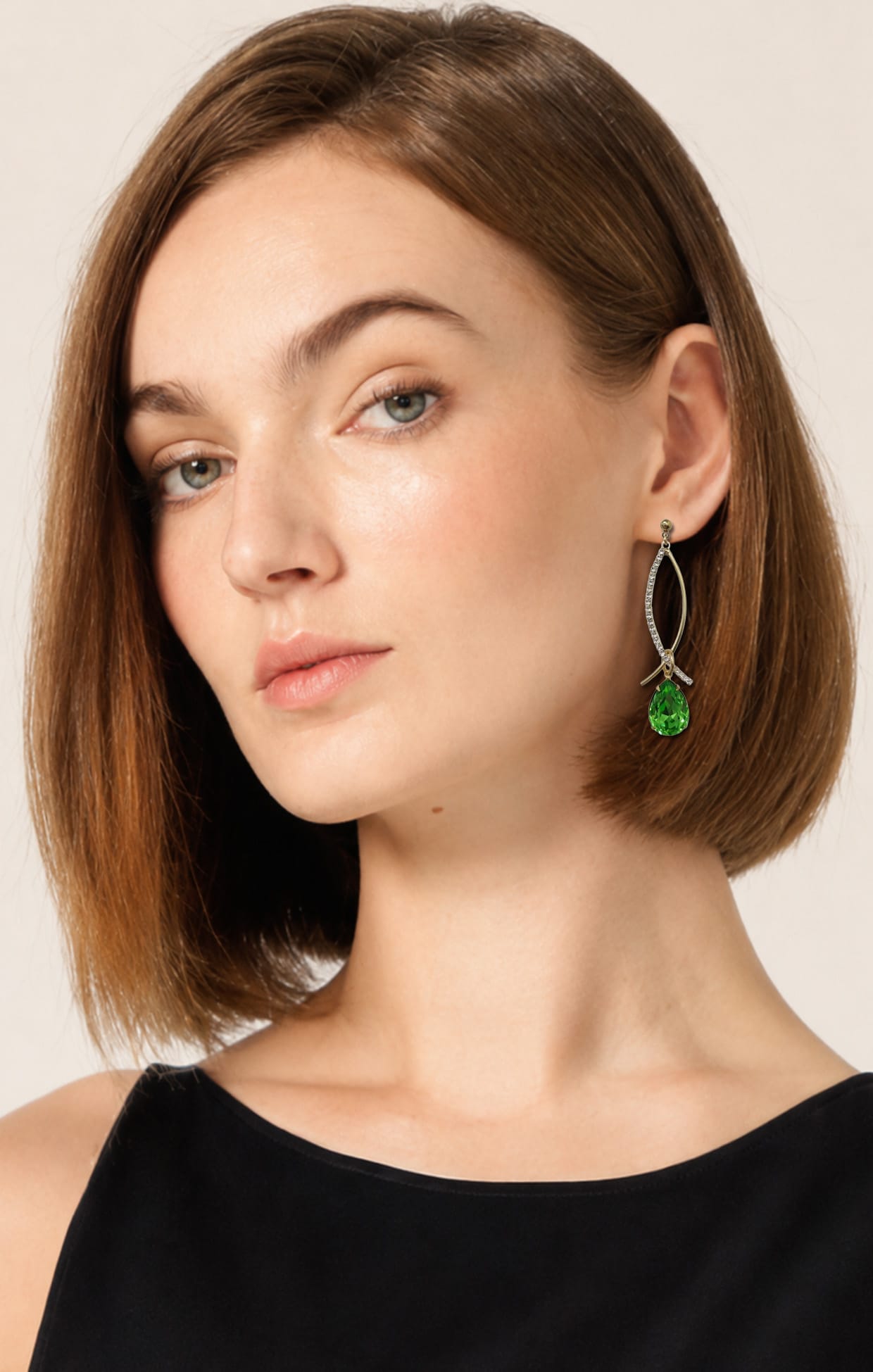 ACCESSORIES Earrings OS / PERIDOT ALLEGRA DROP EARRINGS IN PERIDOT