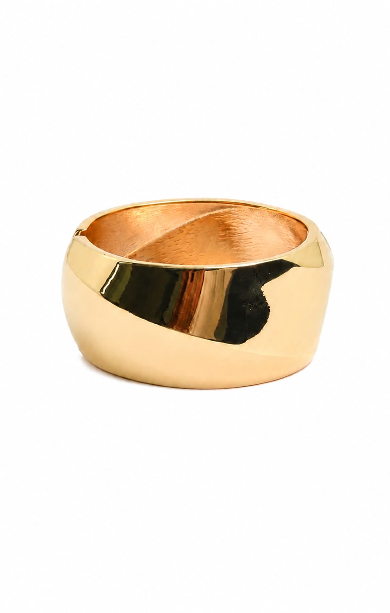 BEVELLED CUFF IN GOLD