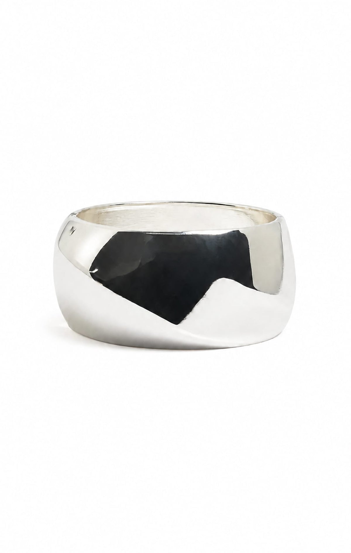 Bracelets OS / SILVER BEVELLED CUFF IN SILVER