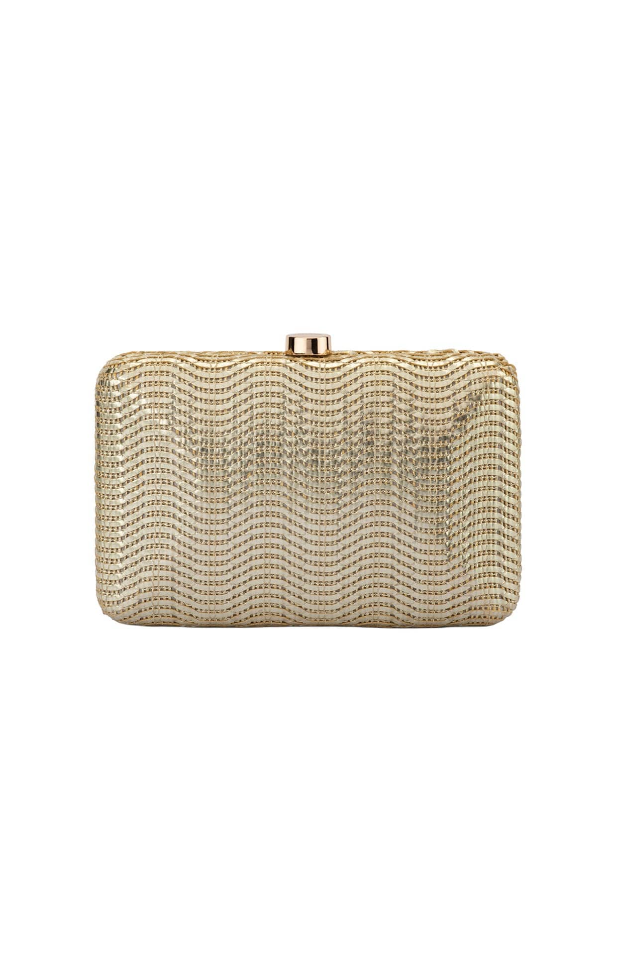 Bags OS / GOLD HANNAH TEXTURED CLUTCH BAG IN GOLD