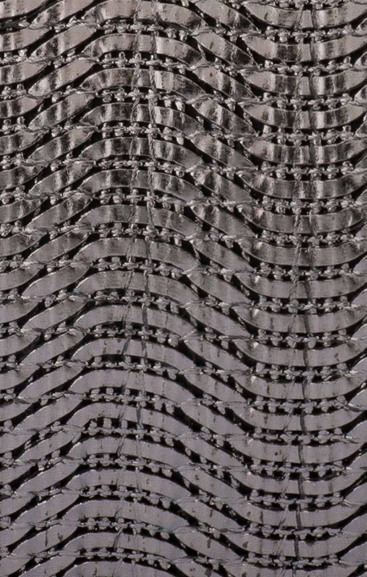 Bags OS / GUNMETAL HANNAH TEXTURED CLUTCH BAG IN GUNMETAL