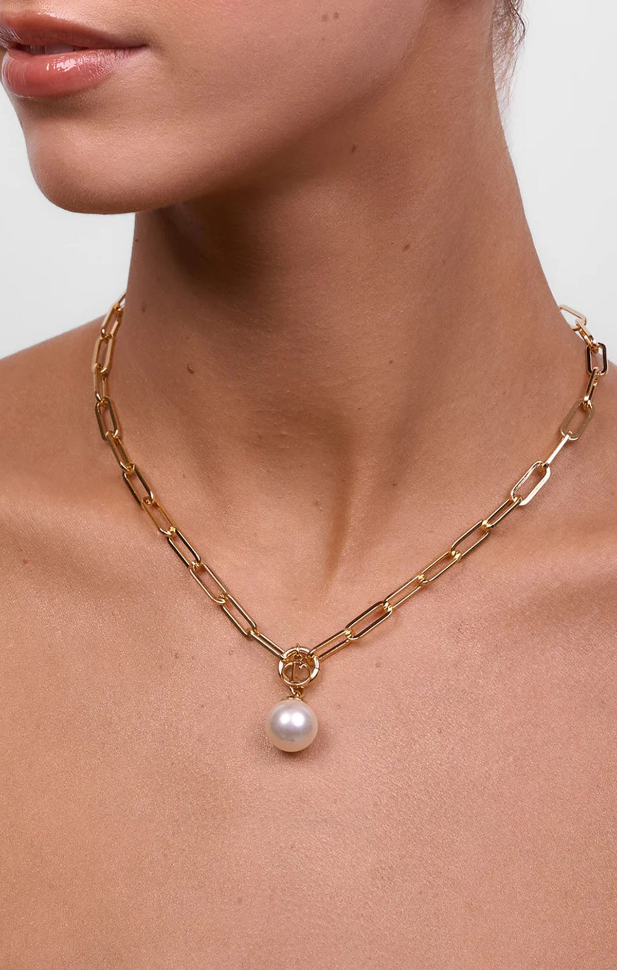 Necklaces OS / GOLD HAYLEY PEARL NECKLACE IN GOLD