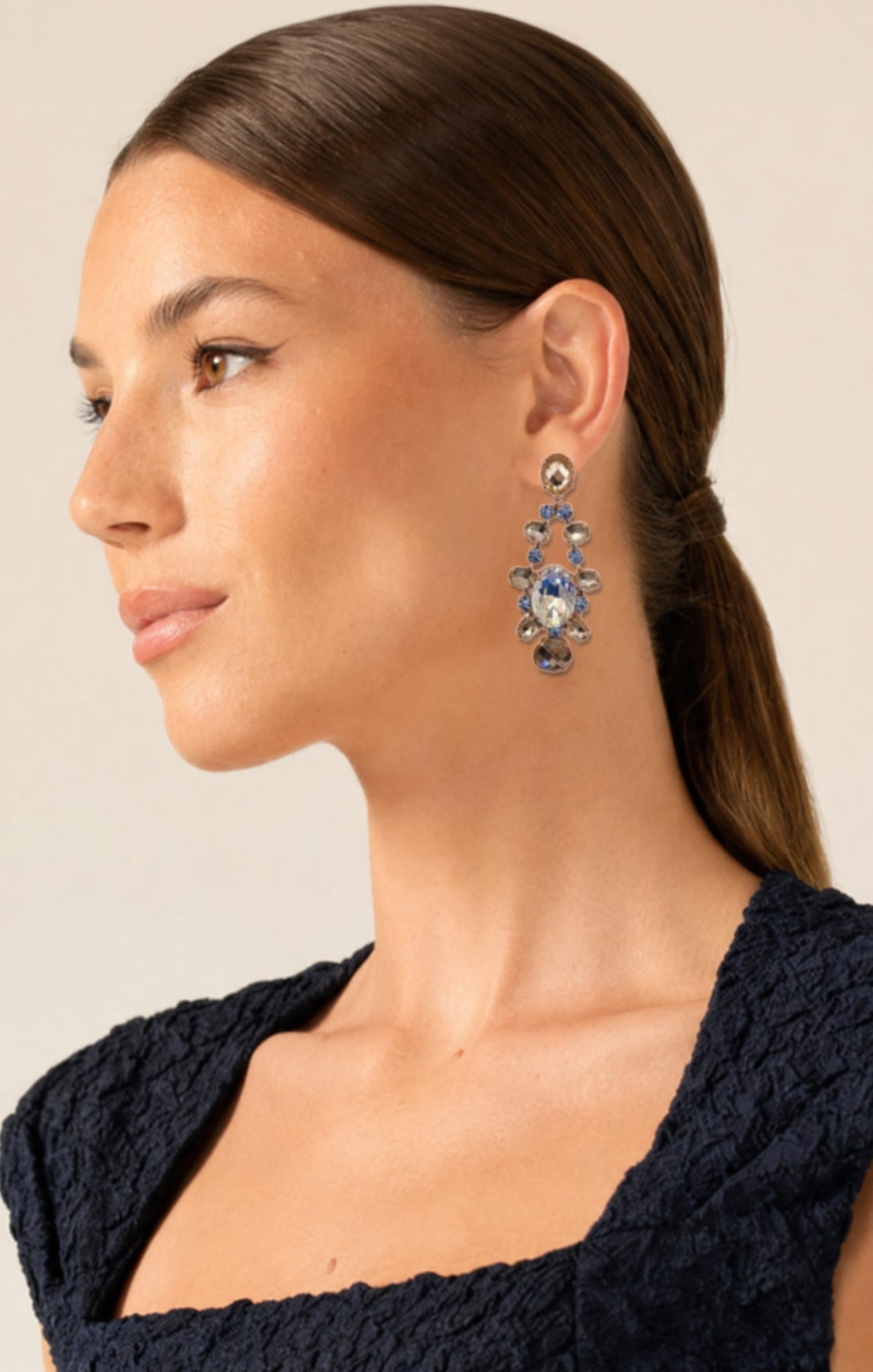 LISBON EARRINGS IN CHAMPAGNE LILAC