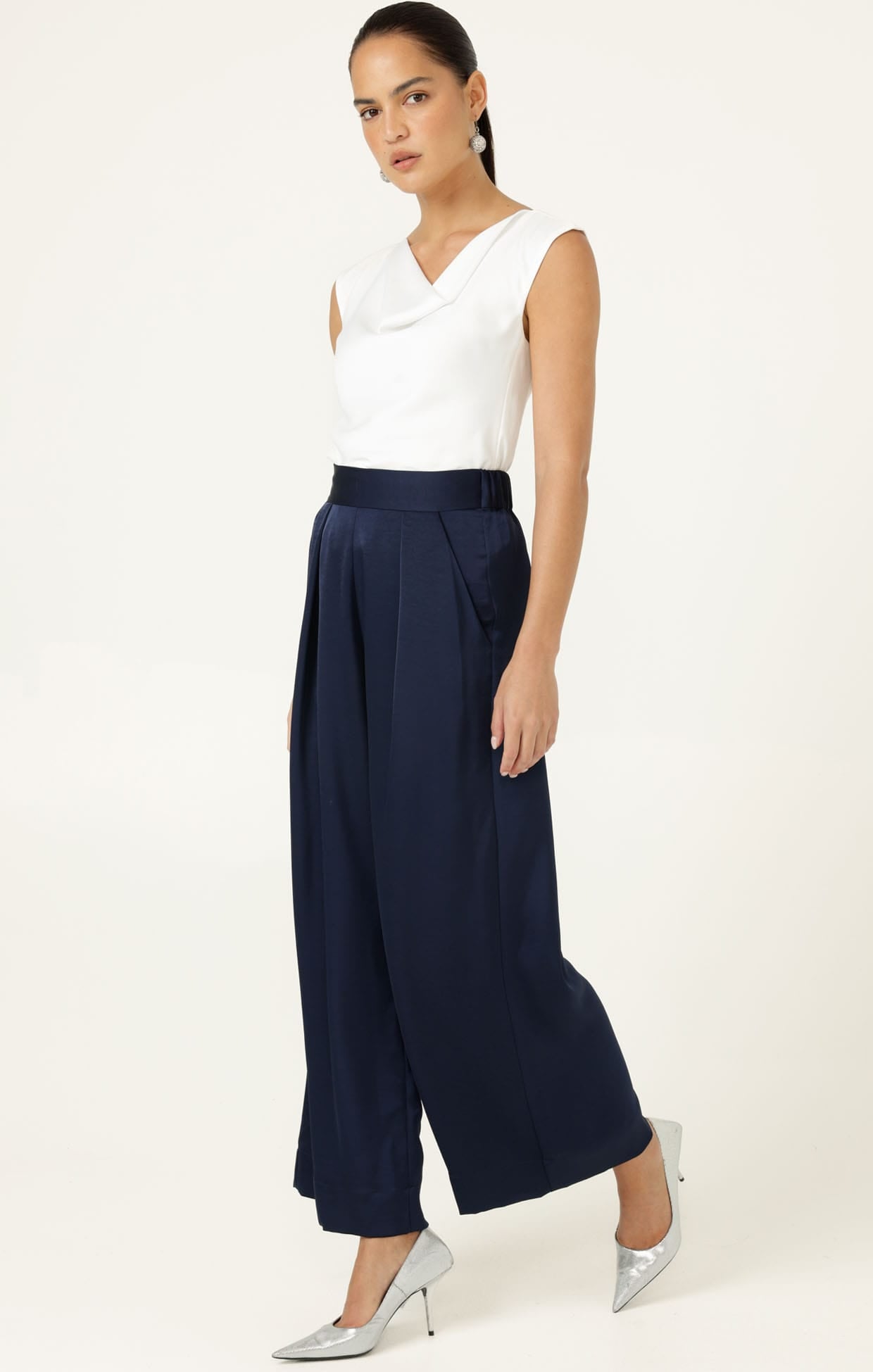 Pants LUXE PLEATED TROUSER IN NAVY