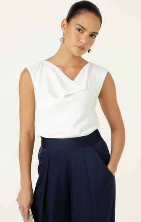 COWL BIAS TOP IN WHITE