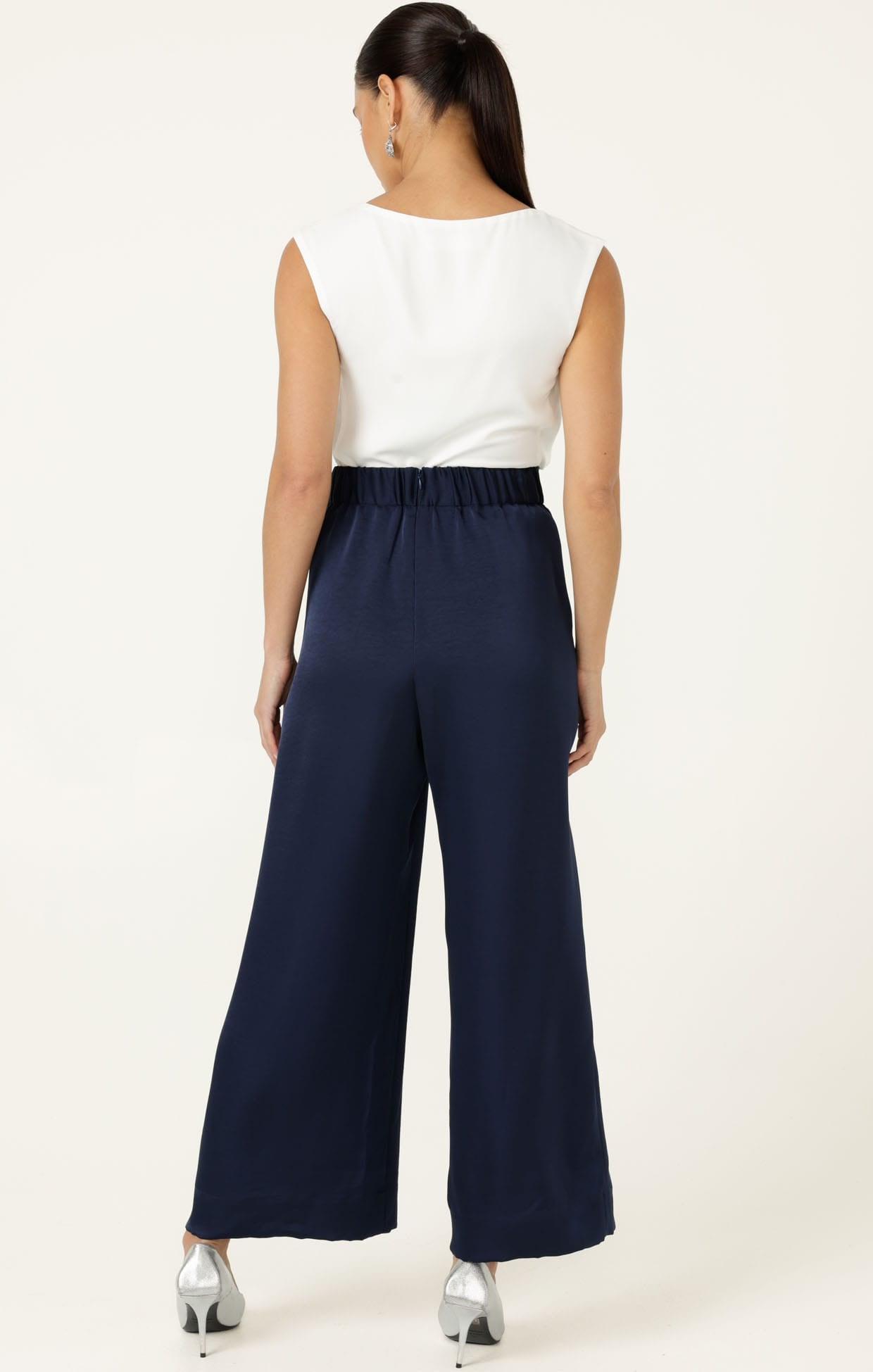 COWL BIAS TOP IN WHITE