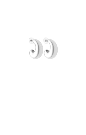 Earrings OS / SILVER MAGGIE EARRINGS IN SILVER