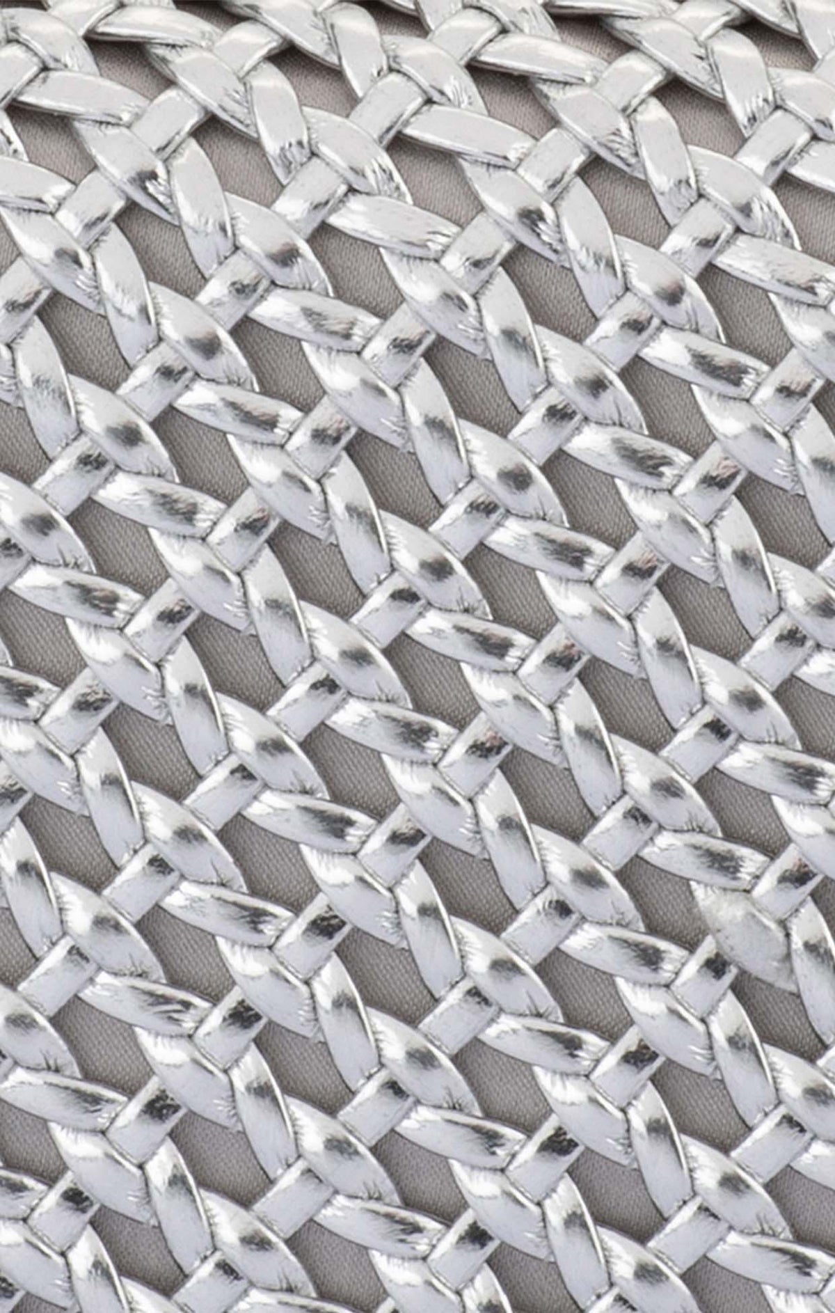 Bags OS / SILVER MALI TEXTURED CLUTCH BAG IN SILVER