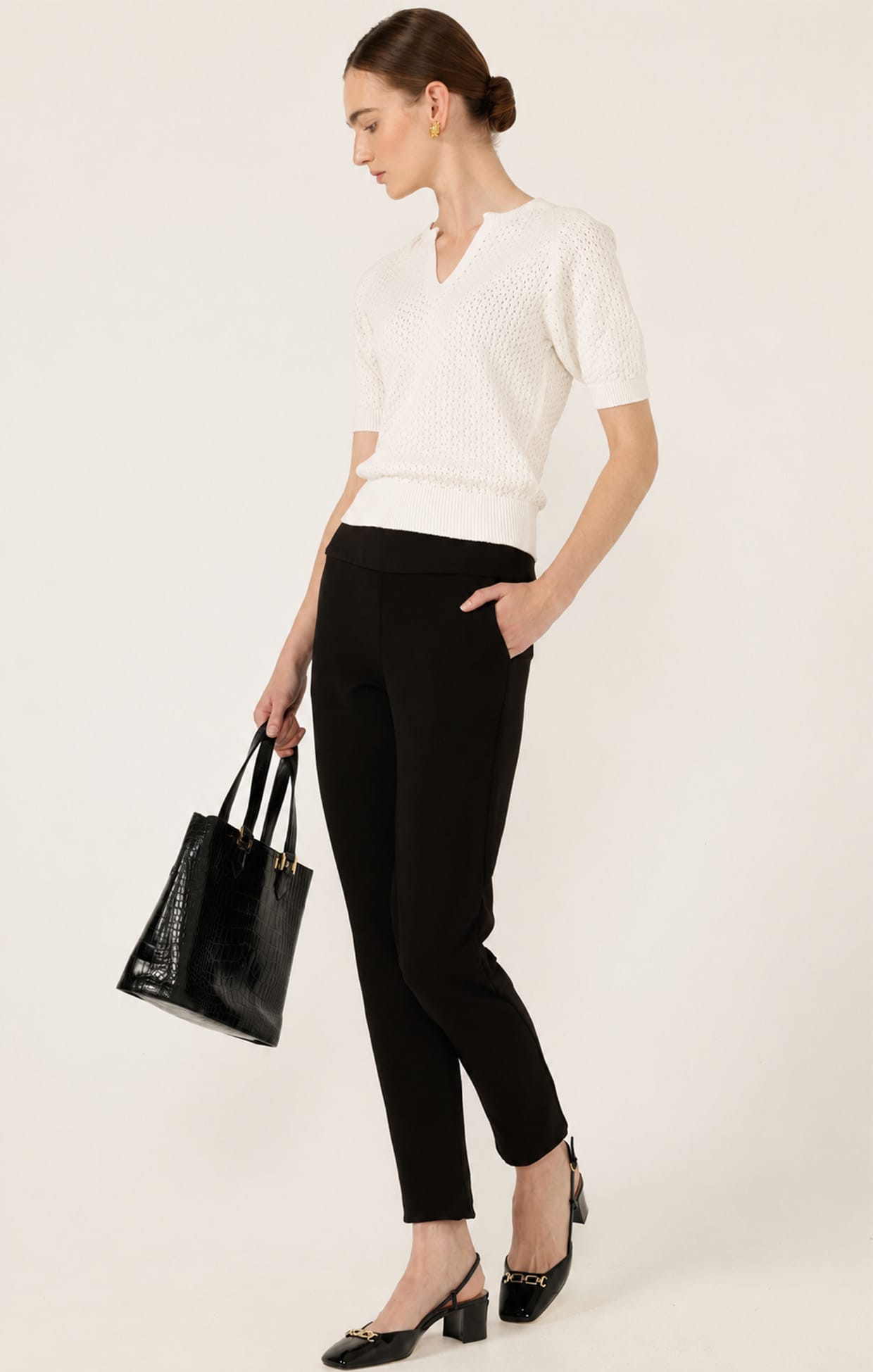 Pants Multi Occasion TAPERED LEG PANT IN BLACK