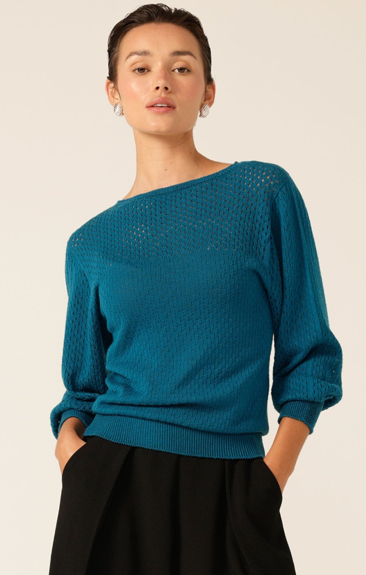 Knitwear LONG SLEEVE RIPPLE KNIT TOP IN CERULEAN BLUE