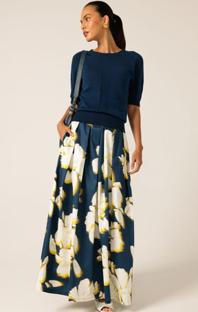 SHORT SLEEVE RAGLAN KNIT TOP